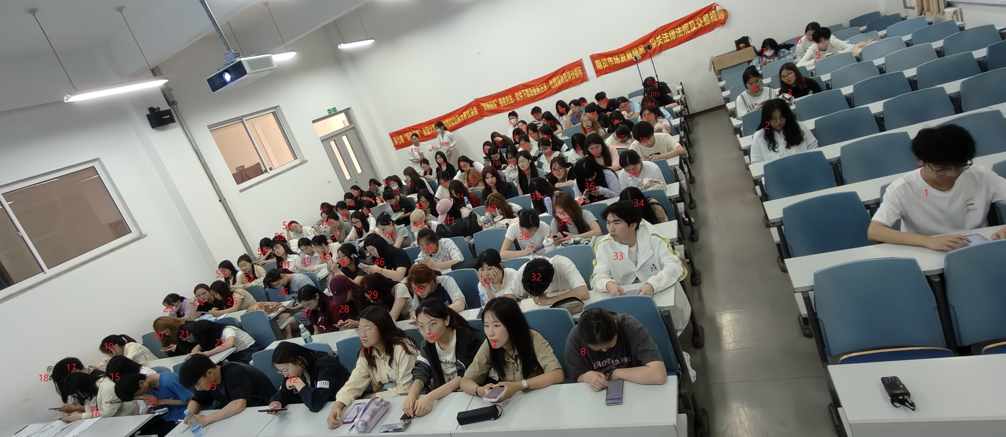 “期貨知識(shí)進(jìn)校園” 暨第七屆“鄭商所杯”全國(guó)大學(xué)生金融模擬交易大賽宣講會(huì) 新聞稿
